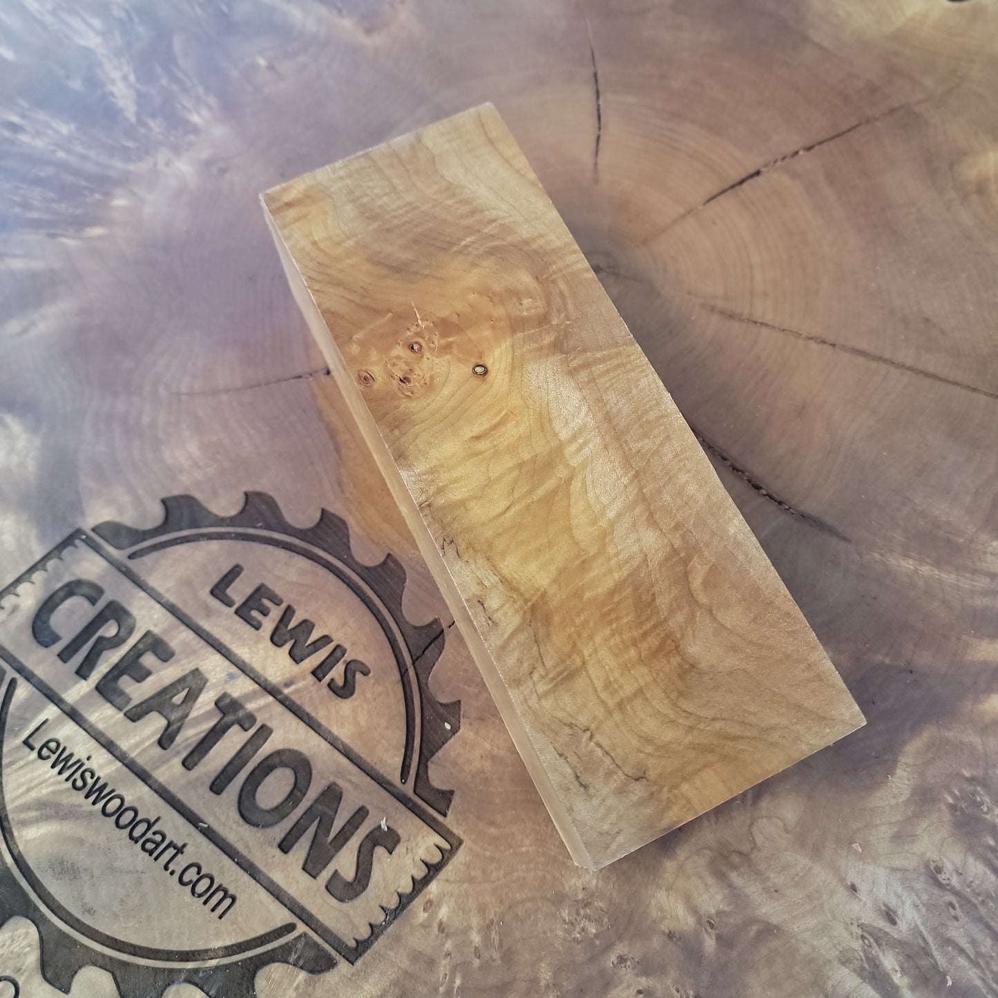 Maple figured wood block #909